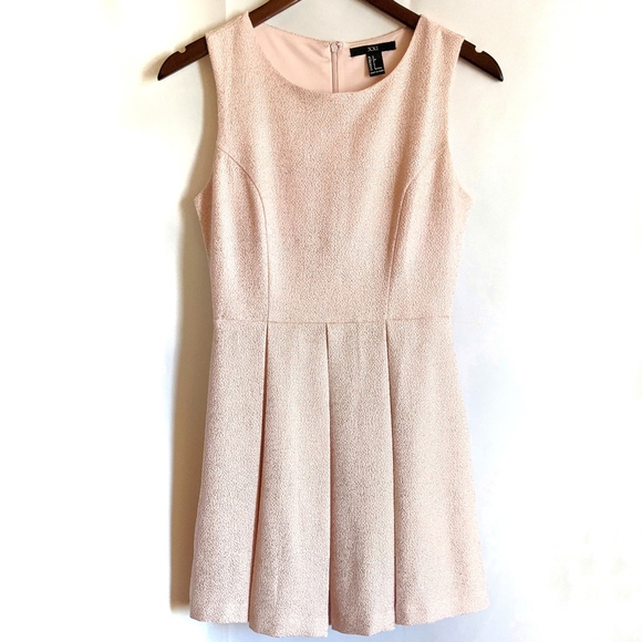 Forever 21 Pink Pleated Sparkle Mini Dress - Picture 1 of 7